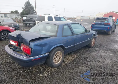 1995 Buick Regal Custom/Gran Sport from USA, damaged, VIN 2G4WB12M1S1462662